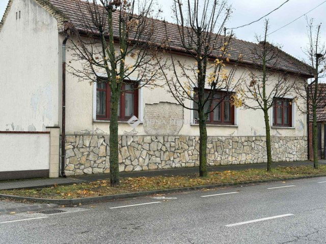 Eladó családi ház, Kiskőrösön 65 M Ft, 3 szobás