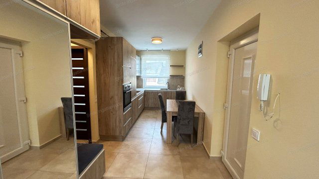 Kiadó téglalakás, albérlet, Nyíregyházán 215 E Ft / hó