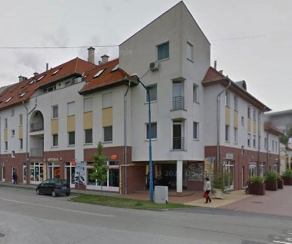 Eladó téglalakás, Szentesen 30 M Ft, 1+2 szobás