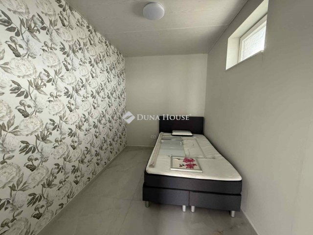 Eladó családi ház, Tiszaroffon 86 M Ft, 3 szobás