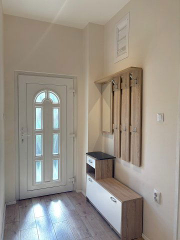 Eladó téglalakás, Budapesten, III. kerületben 90 M Ft