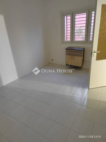 Eladó családi ház, Budapesten, XVIII. kerületben 49.9 M Ft