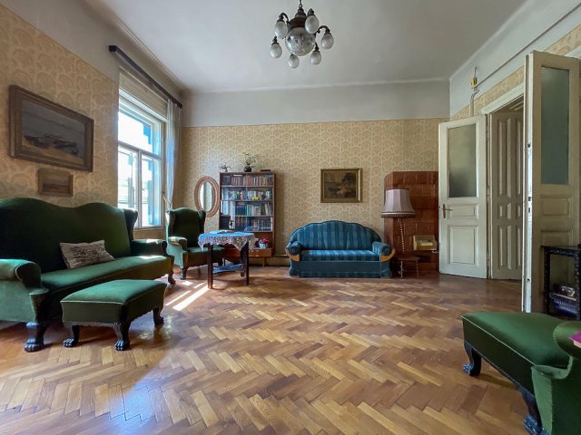 Eladó téglalakás, Budapesten, VIII. kerületben, József körúton