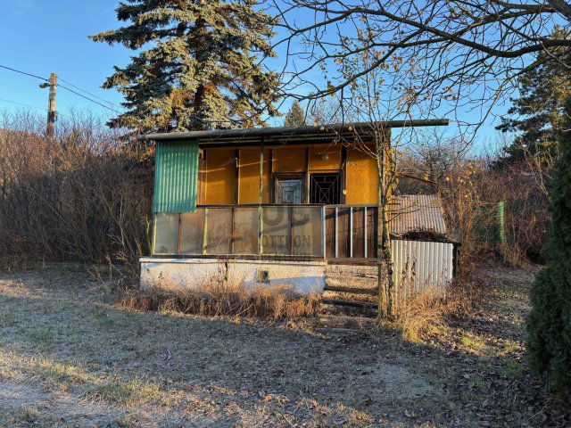 Eladó családi ház, Pomázon 23 M Ft, 2 szobás