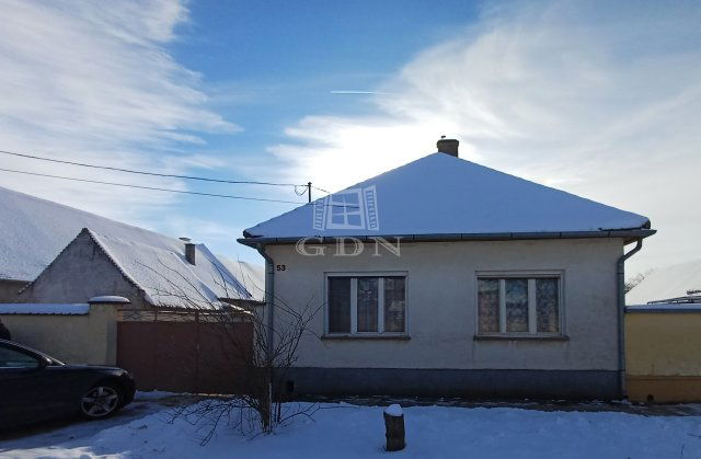 Eladó családi ház, Bátmonostoron 22.9 M Ft, 3 szobás