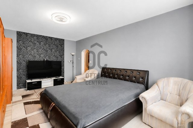 Eladó panellakás, Székesfehérvárott 49.9 M Ft, 2 szobás