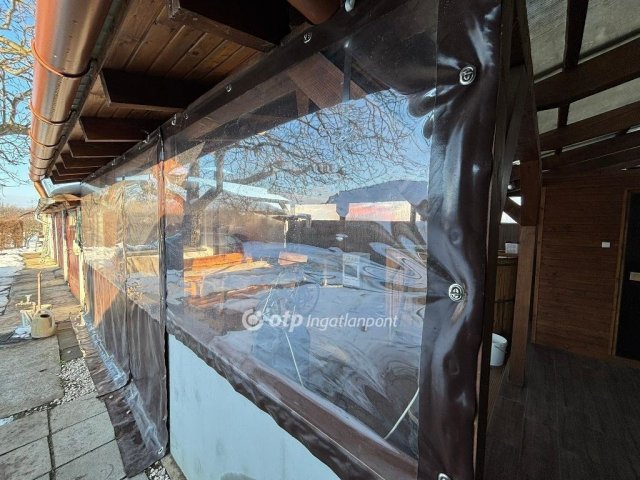 Eladó családi ház, Tégláson 75 M Ft, 2 szobás