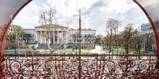 Eladó téglalakás, Budapesten, V. kerületben 225 M Ft, 3 szobás