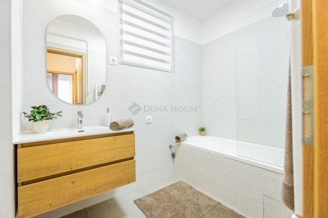 Eladó panellakás, Budapesten, XI. kerületben 89.5 M Ft, 2 szobás