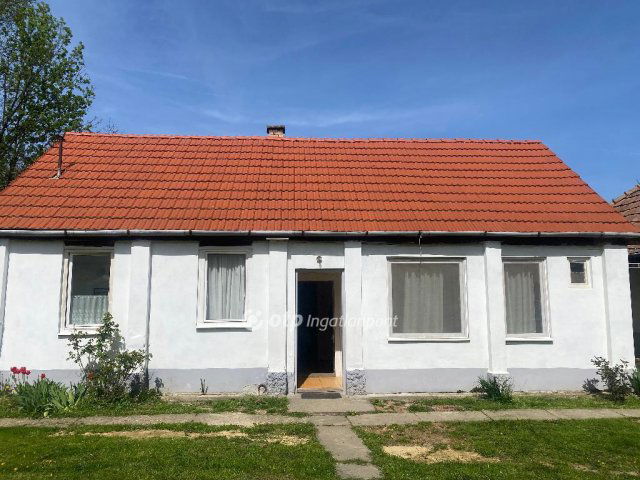 Eladó családi ház, Drégelypalánkon 15 M Ft, 2 szobás
