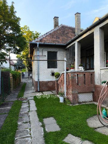 Eladó családi ház, Győrött 115 M Ft, 3 szobás
