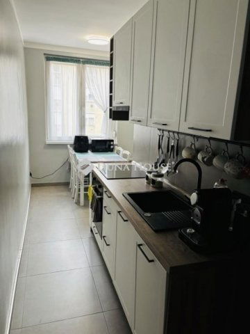 Eladó panellakás, Kiskunfélegyházán 55.9 M Ft, 3 szobás