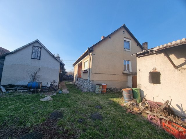 Eladó családi ház, Sajószentpéteren, Katona József utcában