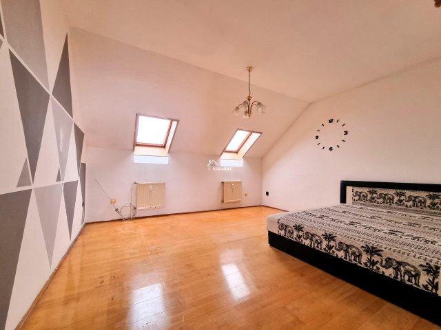 Eladó téglalakás, Mosonmagyaróváron 47.5 M Ft, 3 szobás