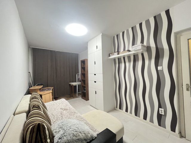 Eladó panellakás, Debrecenben 60.9 M Ft, 2 szobás