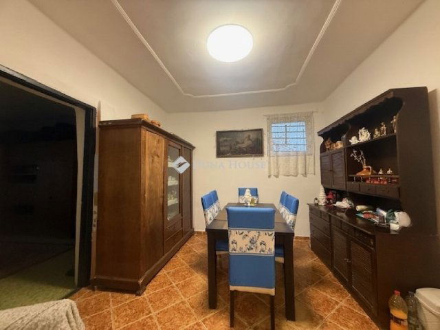 Eladó családi ház, Örkényen 32 M Ft, 3 szobás