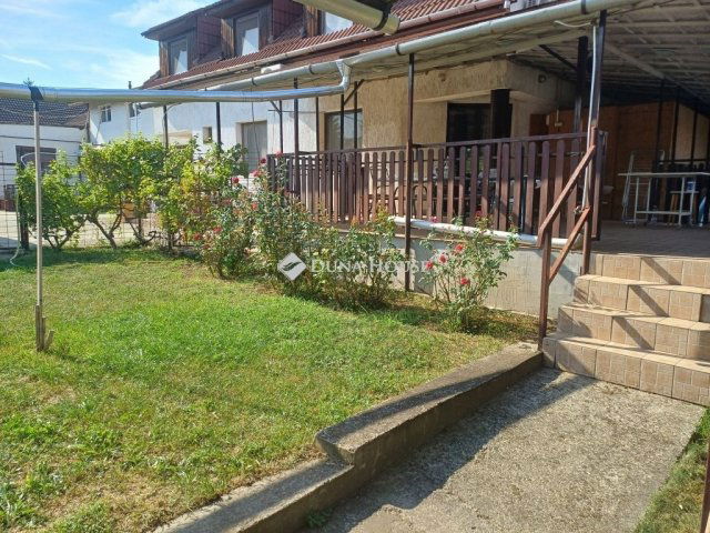 Eladó családi ház, Miskolcon 69.9 M Ft, 7+1 szobás