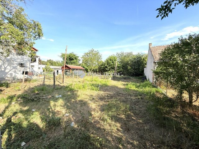 Eladó telek, Budapesten, XVIII. kerületben 74.9 M Ft