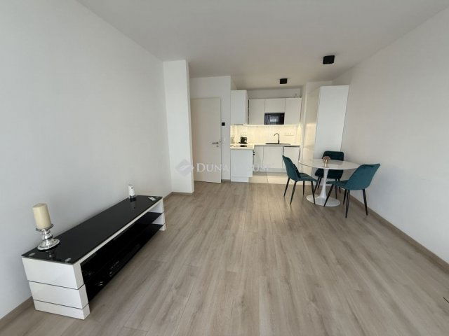 Eladó téglalakás, Budapesten, XIII. kerületben 146.6 M Ft