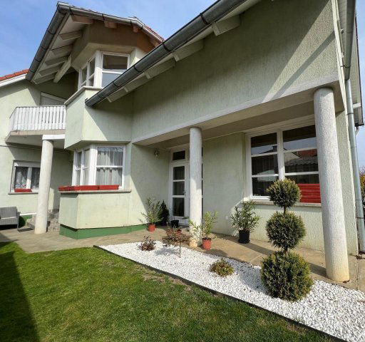 Eladó családi ház, Zalaegerszegen 96.99 M Ft, 7 szobás