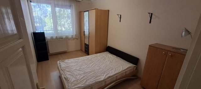 Kiadó téglalakás, albérlet, Debrecenben 240 E Ft / hó, 3 szobás