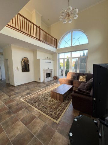 Eladó családi ház, Hegyeshalomban 165 M Ft, 6 szobás