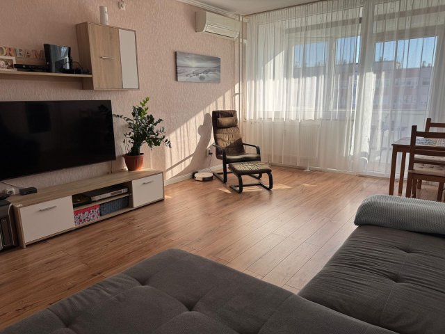 Eladó panellakás, Budapesten, XI. kerületben 88 M Ft, 1+2 szobás