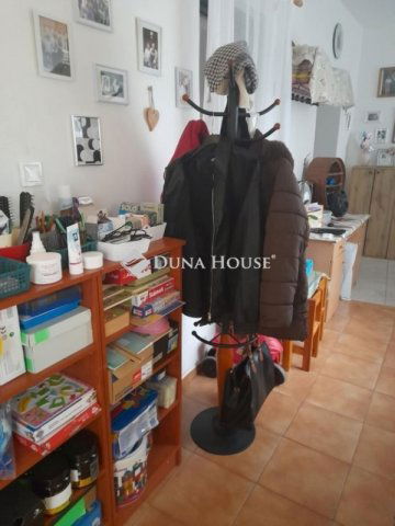 Eladó családi ház, Romándon 49.9 M Ft, 4 szobás