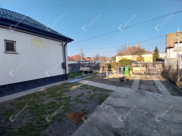 Eladó ikerház, Székesfehérvárott 74 M Ft, 2+1 szobás