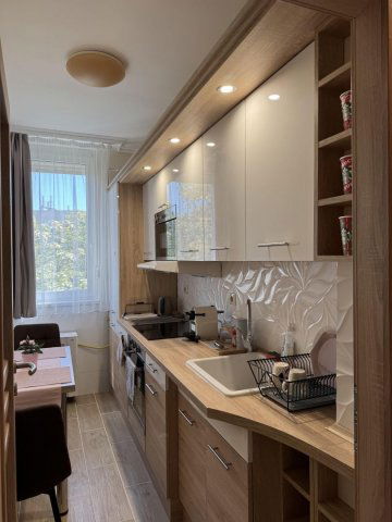 Kiadó téglalakás, albérlet, Debrecenben 190 E Ft / hó, 2 szobás