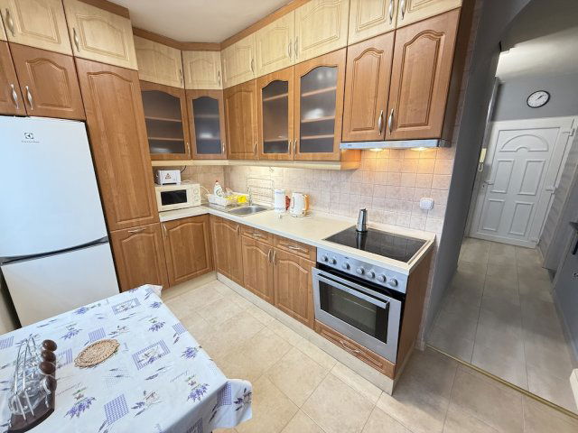 Kiadó panellakás, albérlet, Pakson 150 E Ft / hó, 2 szobás