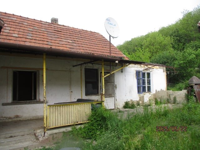 Eladó családi ház, Arlón, Ady Endre úton 7 M Ft, 1+1 szobás