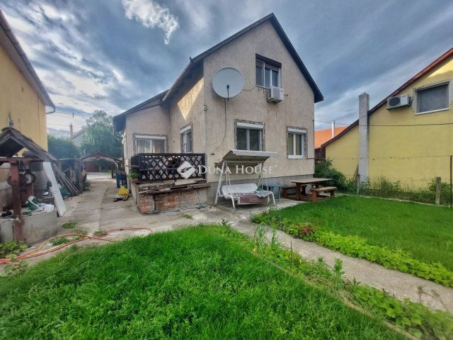 Eladó családi ház, Pomázon 89.5 M Ft, 4 szobás