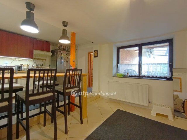 Eladó családi ház, Pusztazámoron 54.9 M Ft, 3 szobás