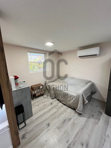 Eladó családi ház, Szadán 107 M Ft, 6 szobás