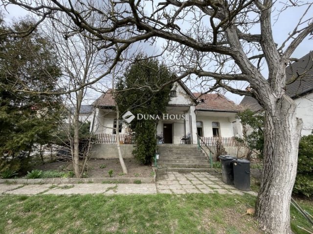 Eladó családi ház, Csabdiban 49 M Ft, 2 szobás