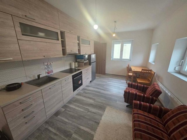 Kiadó családi ház, albérlet, Érden 240 E Ft / hó, 1+1 szobás