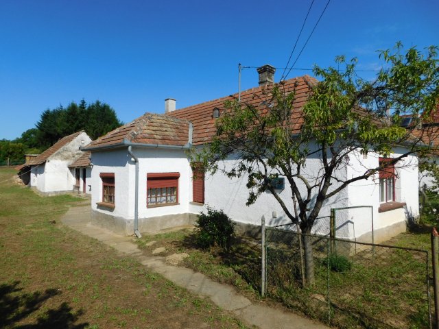 Eladó családi ház, Felsőpáhokon 35 M Ft, 3 szobás