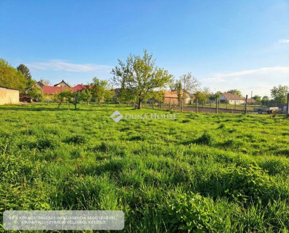 Eladó telek, Iregszemcsén 9.6 M Ft / költözzbe.hu