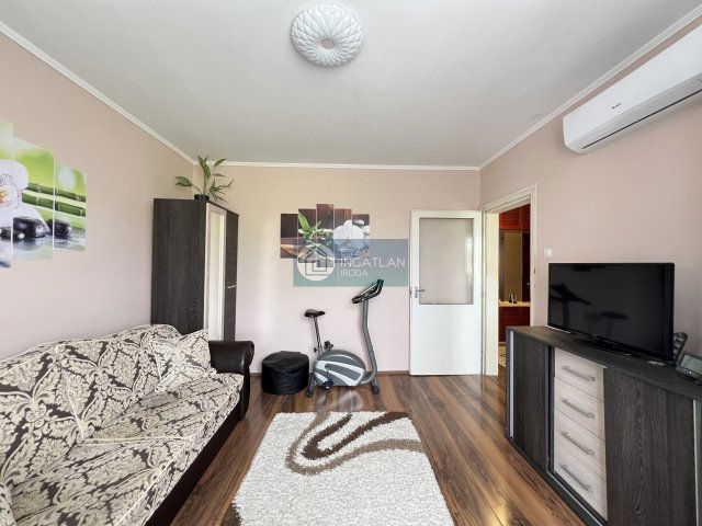 Eladó téglalakás, Miskolcon 32 M Ft, 2 szobás