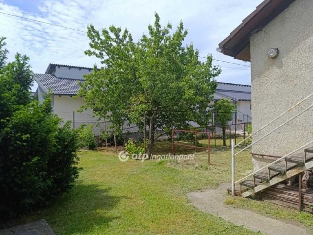 Eladó ikerház, Érden 69.9 M Ft, 3 szobás / költözzbe.hu