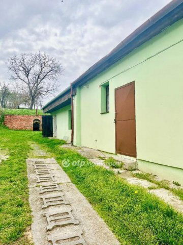 Eladó családi ház, Belvárdgyulán 29 M Ft, 2 szobás