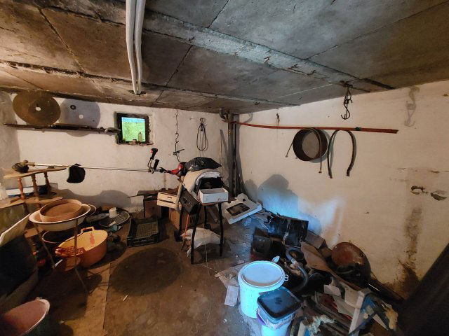 Eladó családi ház, Szalaszenden 20 M Ft, 2 szobás