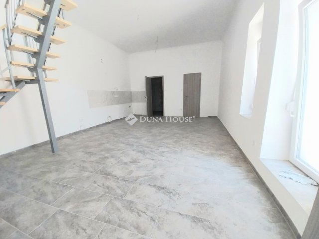 Eladó sorház, Gyöngyösön 59.9 M Ft, 4 szobás