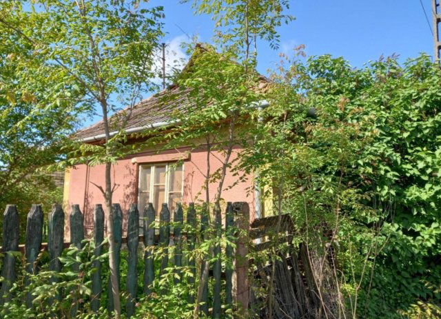 Eladó családi ház, Nyírtelken 2.2 M Ft, 2 szobás