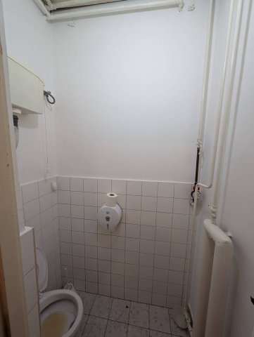 Eladó üzlethelyiség, Dorogon 56.5 M Ft, 1+1 szobás