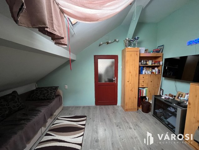 Eladó családi ház, Debrecenben 85 M Ft, 5 szobás