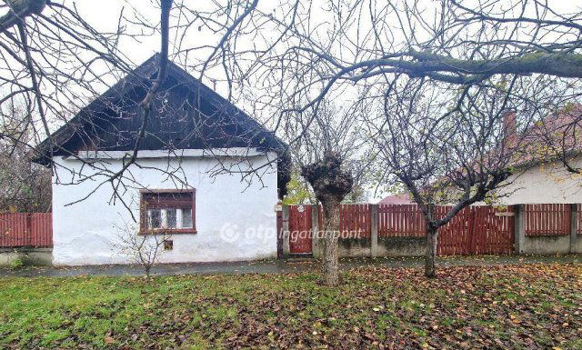 Eladó családi ház, Karcagon 10.49 M Ft, 2 szobás