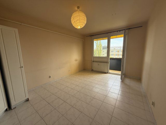 Eladó panellakás, Budapesten, XV. kerületben 44.9 M Ft