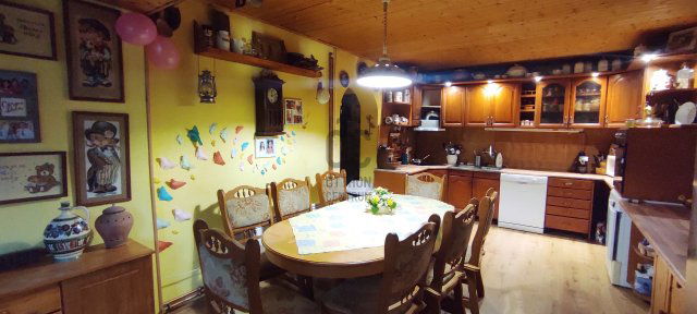 Eladó családi ház, Százhalombattán 72 M Ft, 4+1 szobás